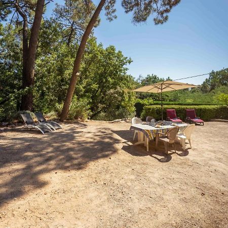 Holiday Home Les Ecureuils By Interhome Saint-Pantaléon Buitenkant foto